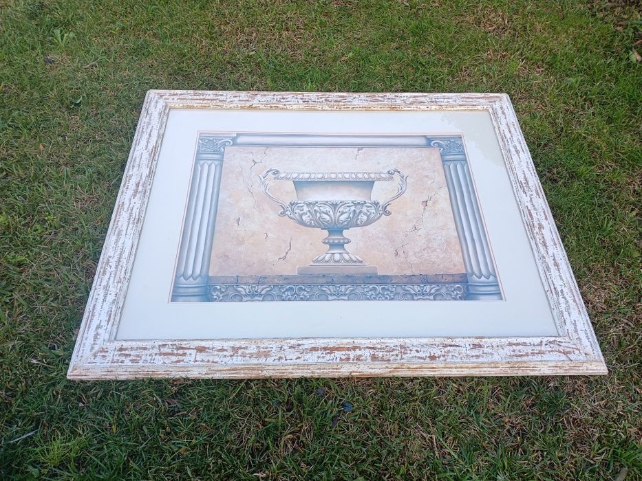 Conjunto de duas molduras de quadros contemporâneas com uma estrutura rústica em madeira de mac. As molduras apresentam um acabamento envelhecido e de
