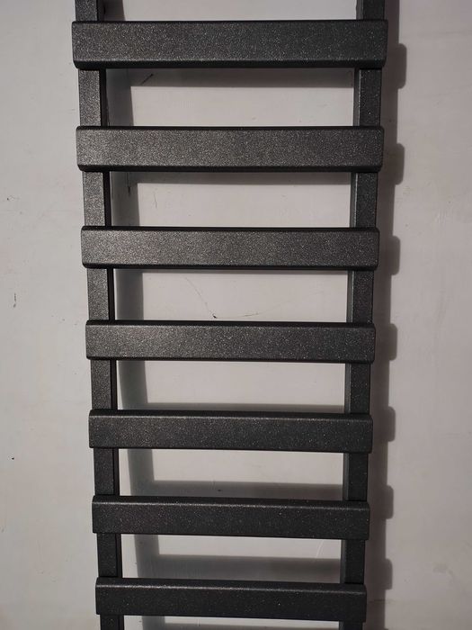 Grzejnik łazienkowy 400x1200 grafit strukturalny