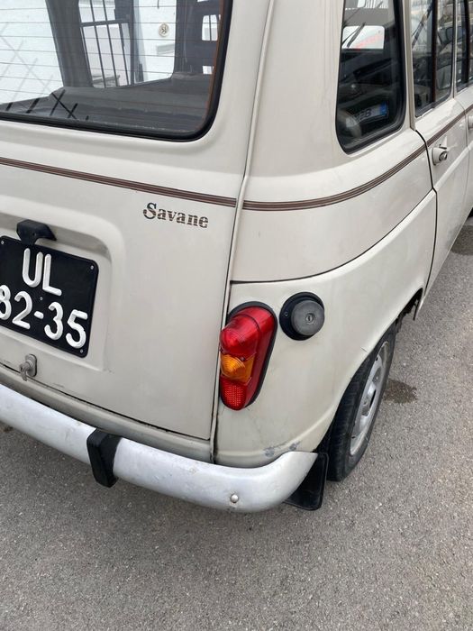 Renault 4L Savane