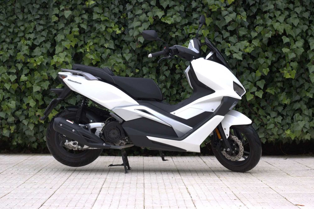 KEEWAY Vieste 125 C/Garantia desde 45€/mes !!!