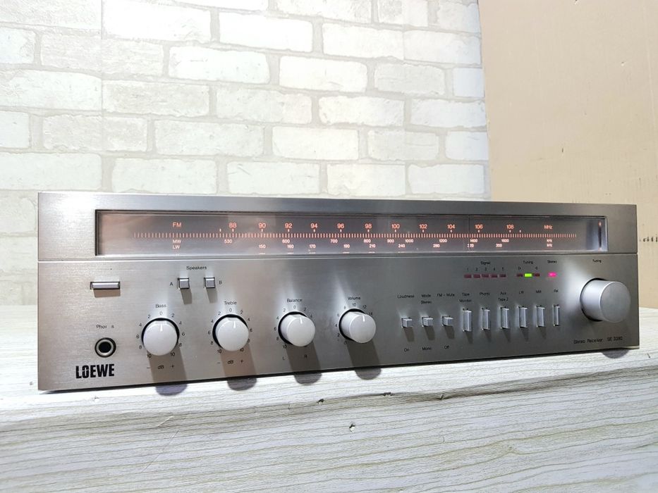 FM/AM  Стерео ресивер/підсилювач  Loewe SE 3380 2x50Вт б/у з Німеччини