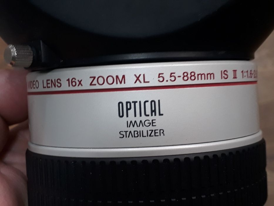 Объектив Canon 5.5-88 mm ,16х zoom.