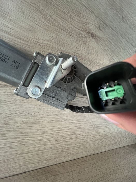 NOWY Silniczek wycieraczek DOGA orygin. Jcb Cat Volvo New Holland John