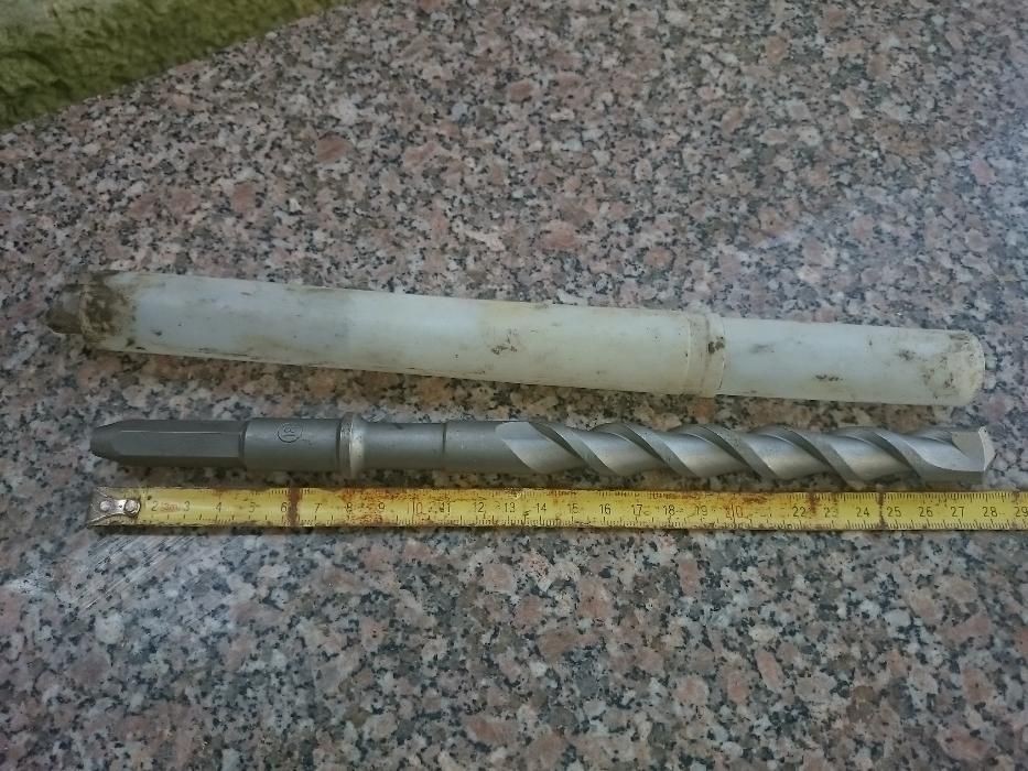 Hitachi Broca nº 18 para betão, nova