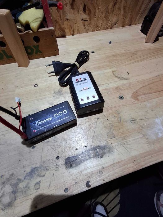 Carro telecomando  Rc 1/10 CARTEN M210-R, motor brushless Losi