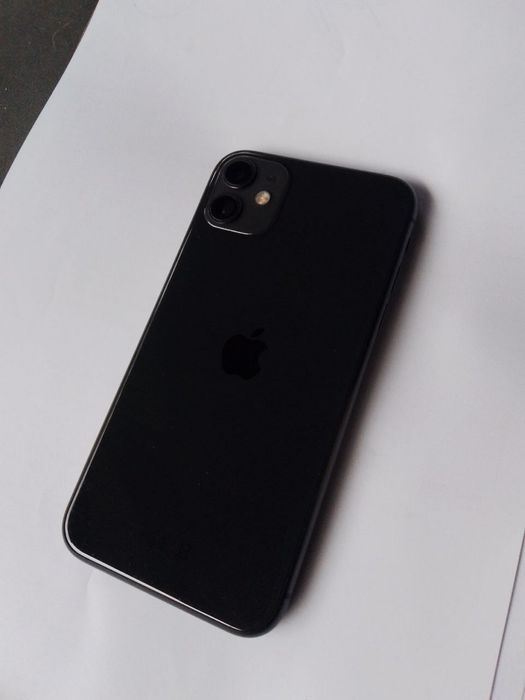 Iphone 11  продаж або обмін на андроід