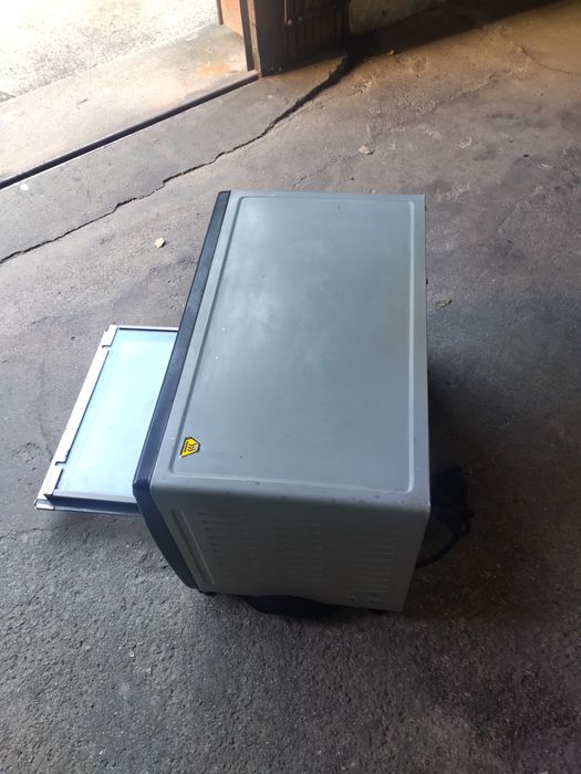 Micro forno 48L usado como novo