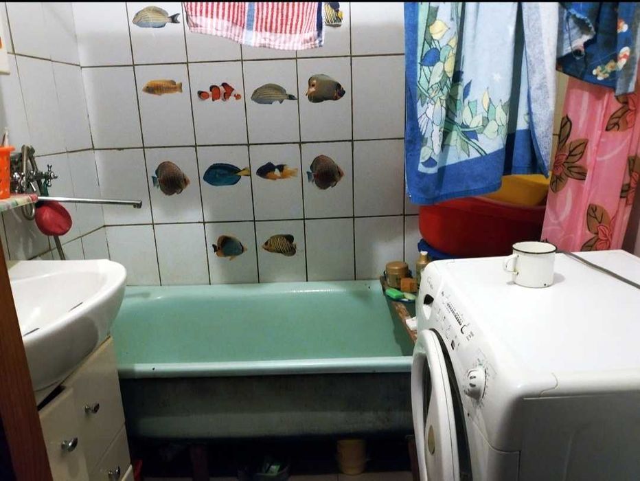 № 10825 - 3 к. квартира, Крошня, Покровская, 10/10 эт., АВТОНОМКА