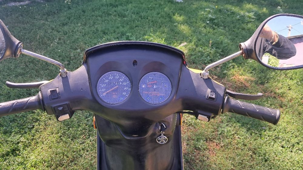 Продам скутер Peugeot