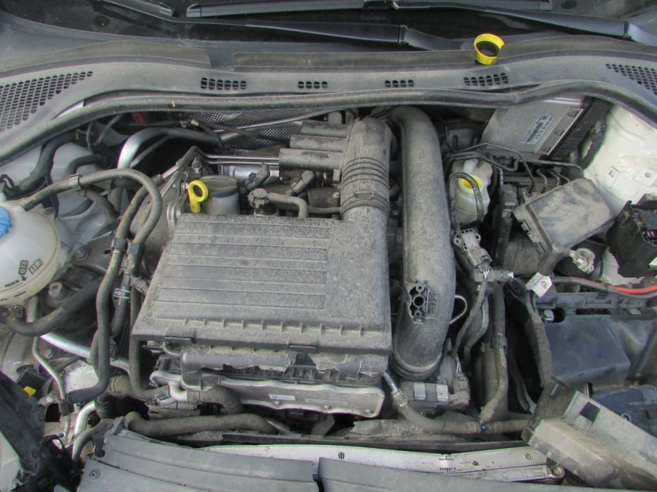 Peças Skoda Spaceback 1.2 Gasolina do ano 2016 (CJZ)