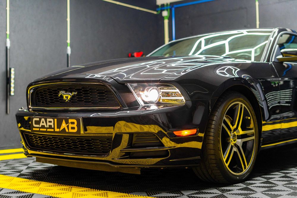 Ford Mustang 3.7 V6 Automático