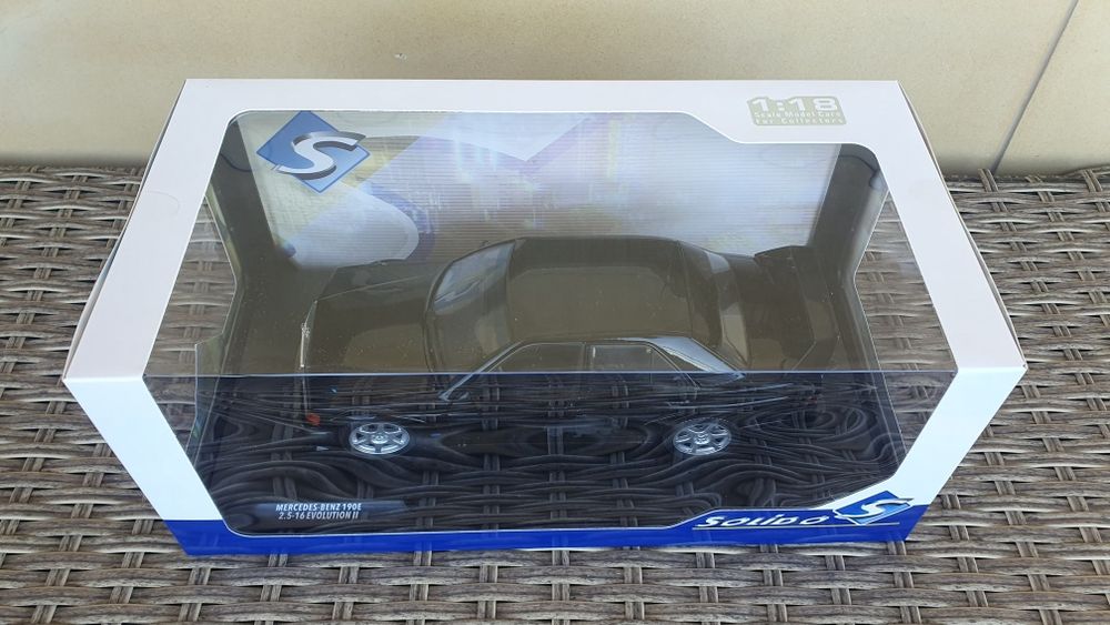 Mercedes 190E Evo II Solido 1:18 W201