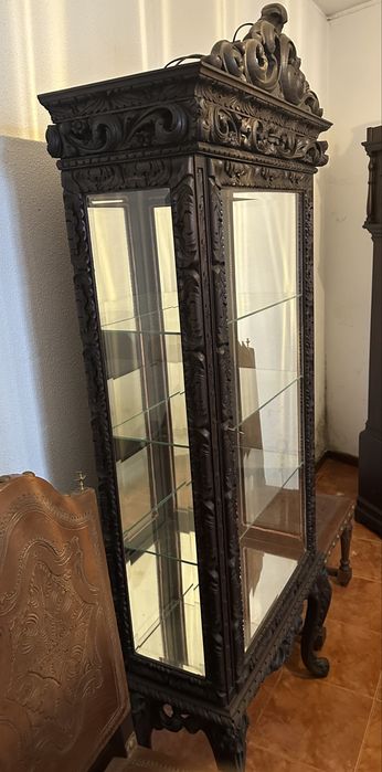 Vitrine/Cristaleira Antiga