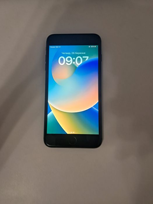 Айфон 8+ .Опис...