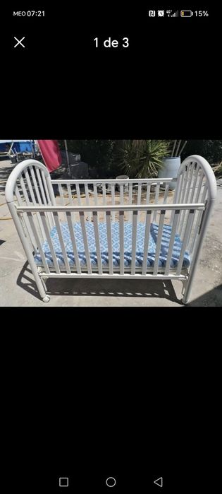 Cama de bebé branco lacado