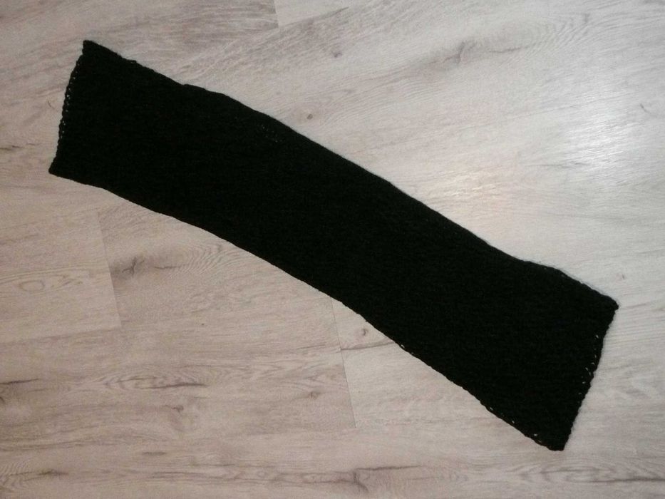 komin szal czarny