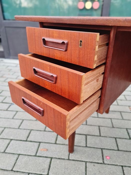 Biurko tekowe proj.Gunnar Nielsen Tibergaard,Dania lata 60,Mid century