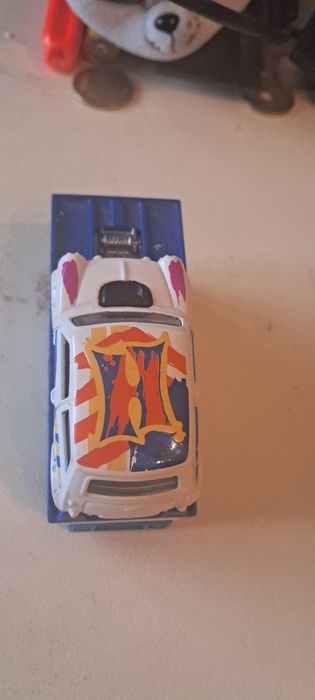 Hot Wheels "The Embosser".  Лот 2машинки Новое!