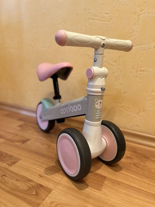 Беговел Cariboo Friends (navy grey)