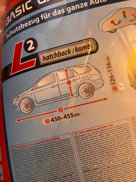 Capa Protetora de Carro BASIC GARAGE – Nova, Embalada! (Tamanho L2)