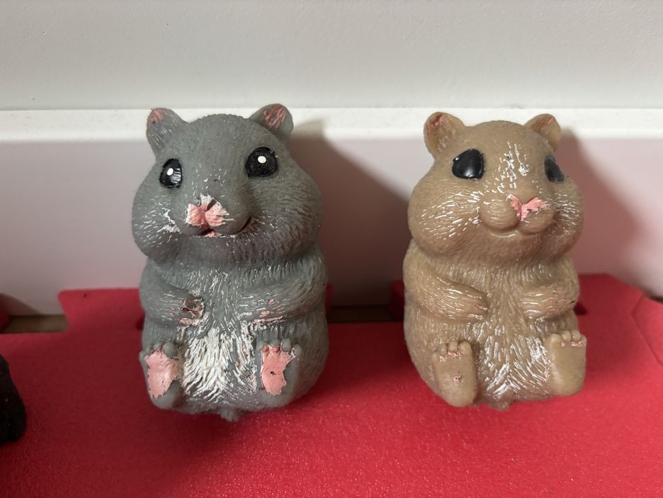 2 x chomik figurka z groszkiem zabawka gumowa