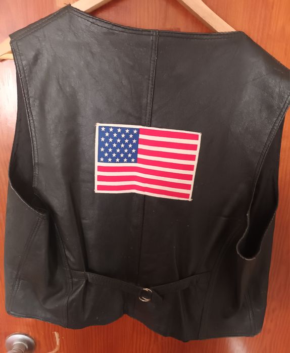 Colete cabedal preto vintage