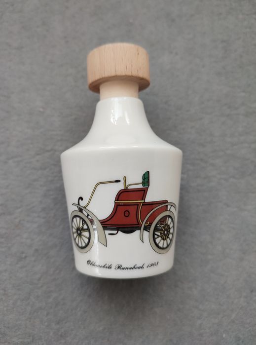 Вінтажна порцелянова ваза , пляшка з ретро автомобілями SGRAFO MODERN