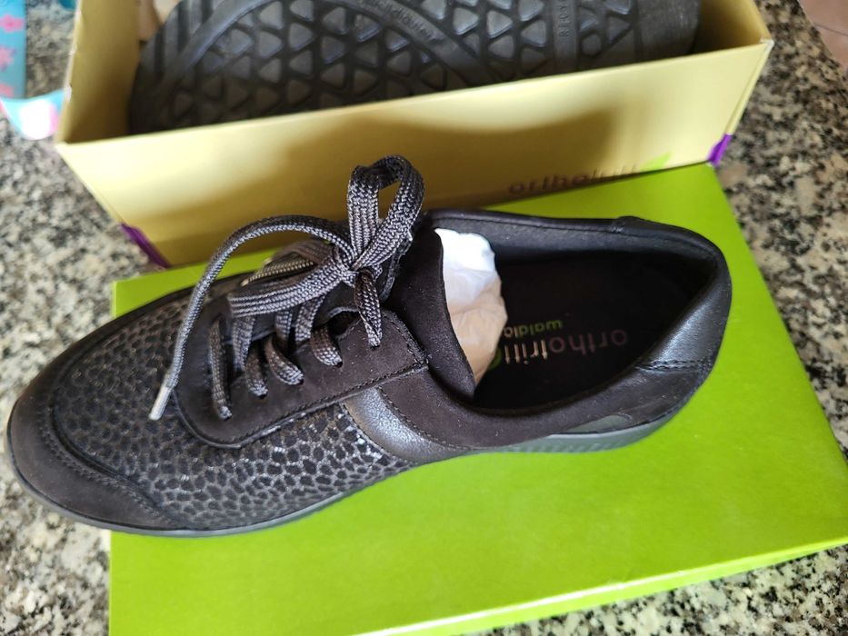Buty WaldLaufer rozmiar 39,5 - NOWE - 815M01 312 M Ira-Soft Czarne