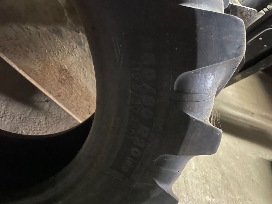 Opony Michelin 280/80r20 koparka