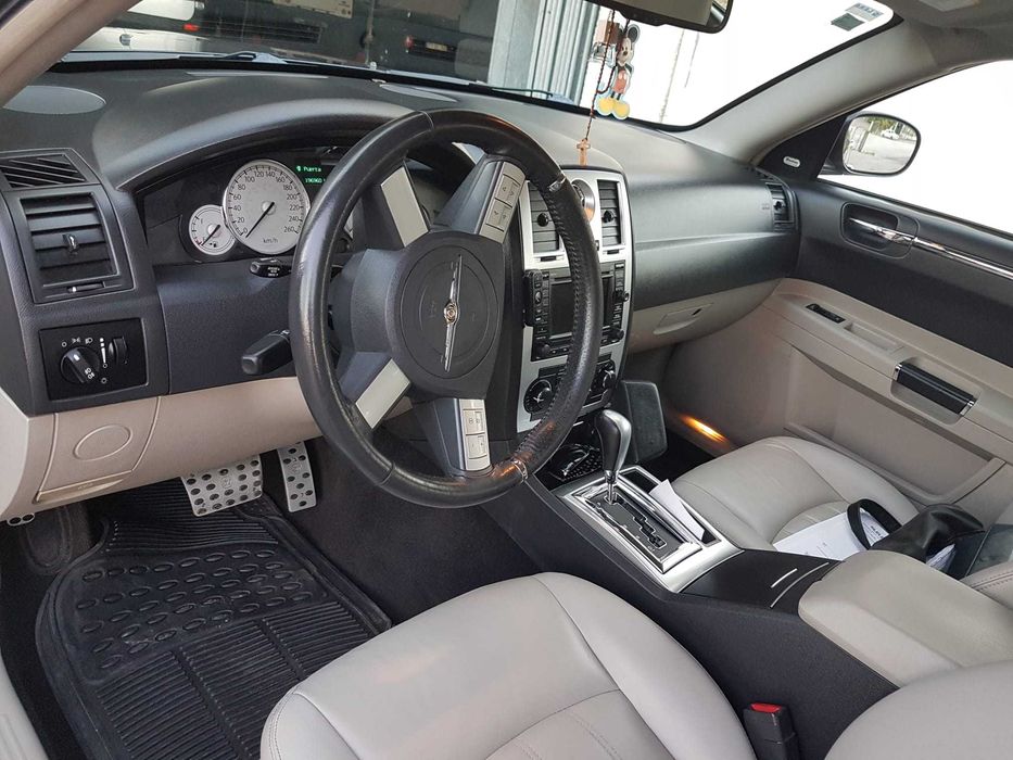 Chrysler 300c 218cv Diesel