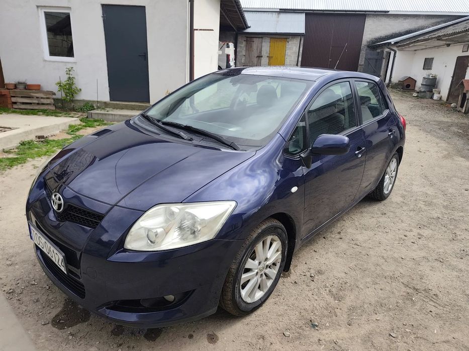 Toyota Auris Dobry stan