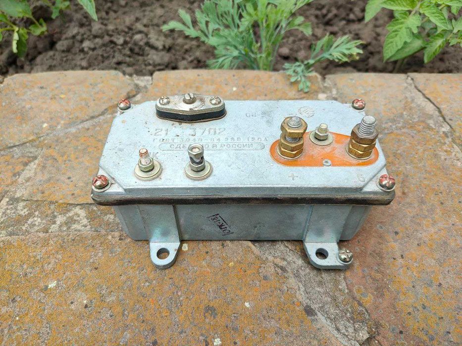 Реле зарядки продам