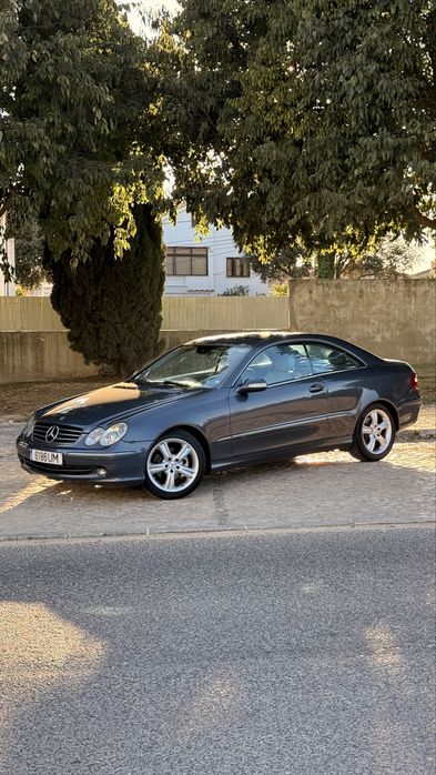 Mercedes-Benz CLK 270 CDI Automático — 2003