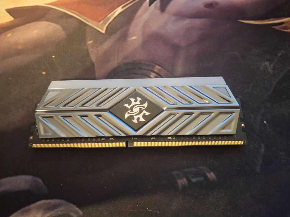 Pamięć RAM 16GB DDR4 3200MHz CL16 Adata XPG RGB Spectrix