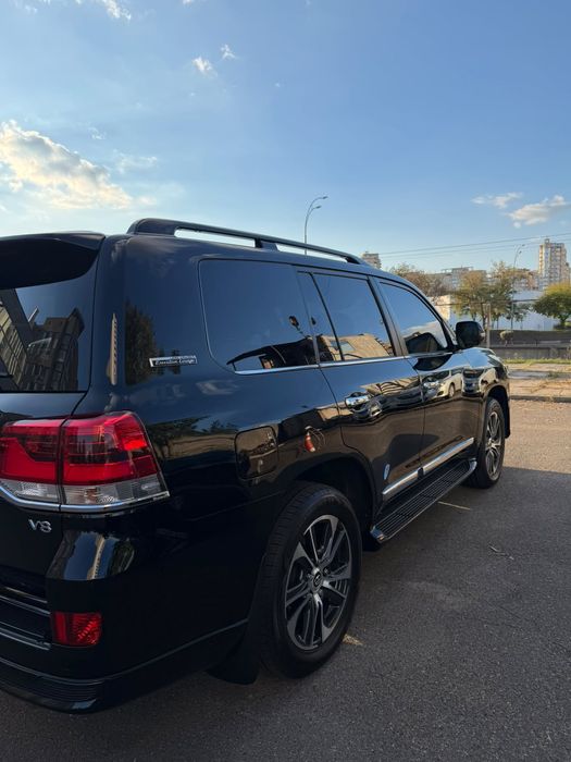 Toyota Land Cruiser 2020 VIN JTMCV02J604309288 фото оголошення 2 з 8