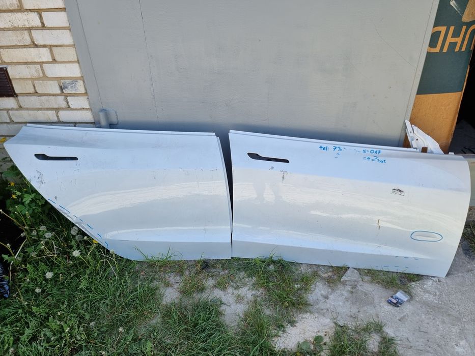 Tesla model 3 дверка права сторона двері дверки В НАЯВНОСТІ