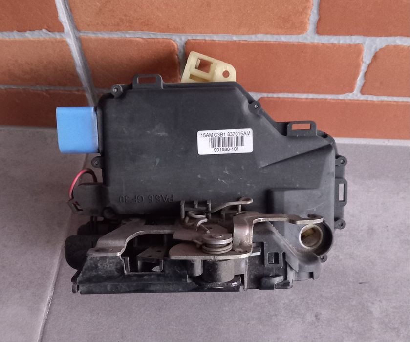 Fechadura seat ibiza 6l