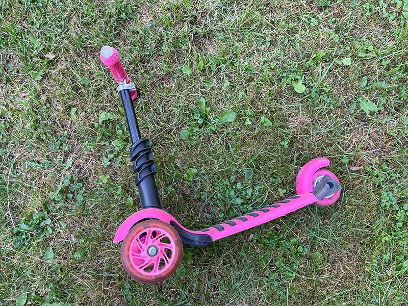 Hulajnoga różowa Scooter