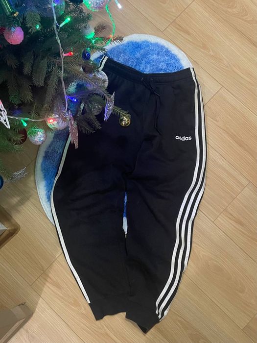 Спортивні Штани Adidas на лампасах