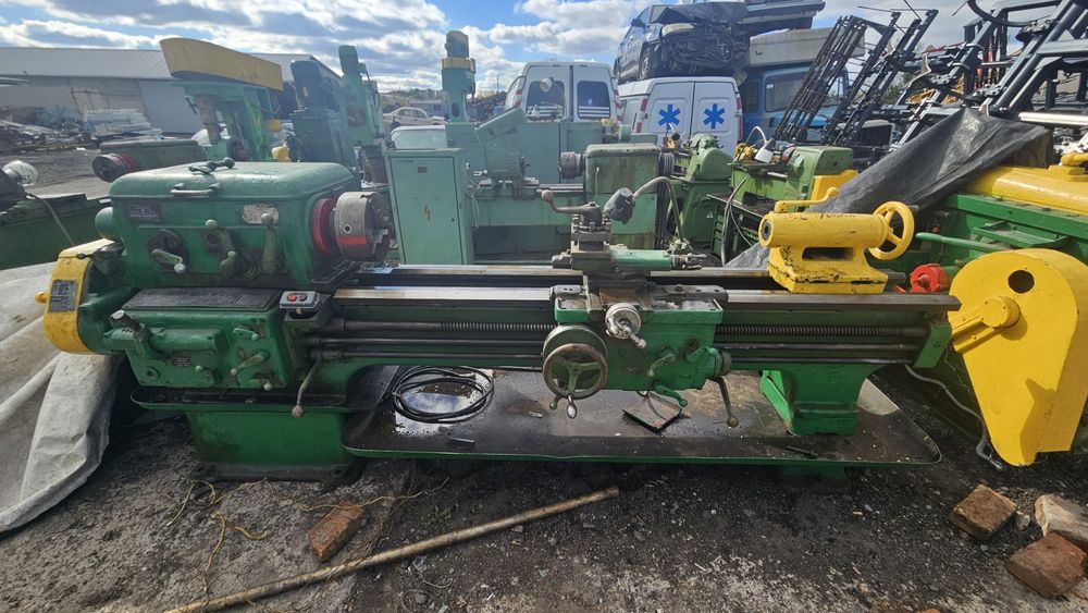 Токарный станок,токарний верстат