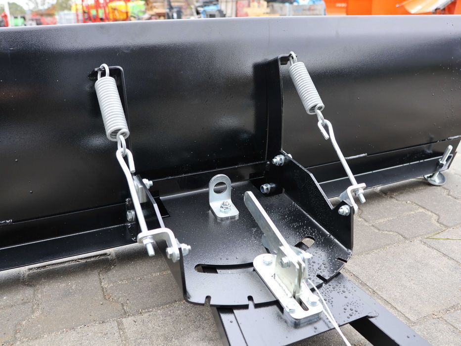 Pług śnieżny do śniegu 150 cm do QUADa ATV - uniwersalne mocowanie