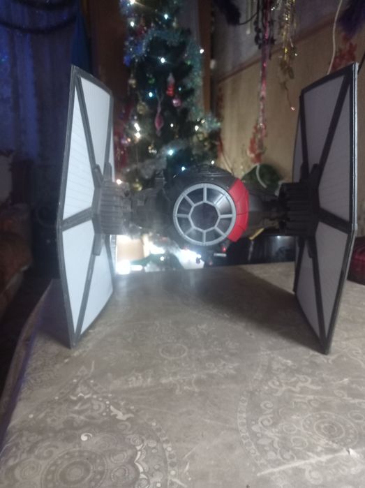 TIE Fighter космолёт истребитель
