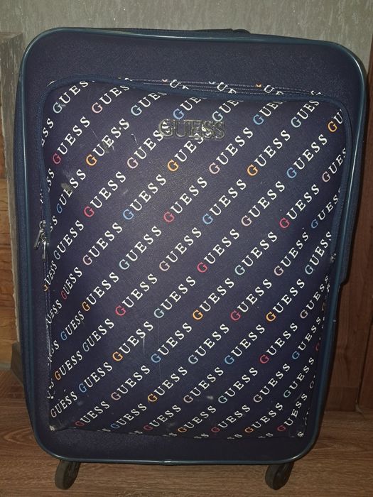 Валіза  для подорожей