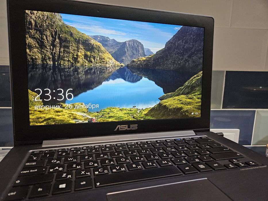 ASUS TAICHI 31 - ноутбук-планшет