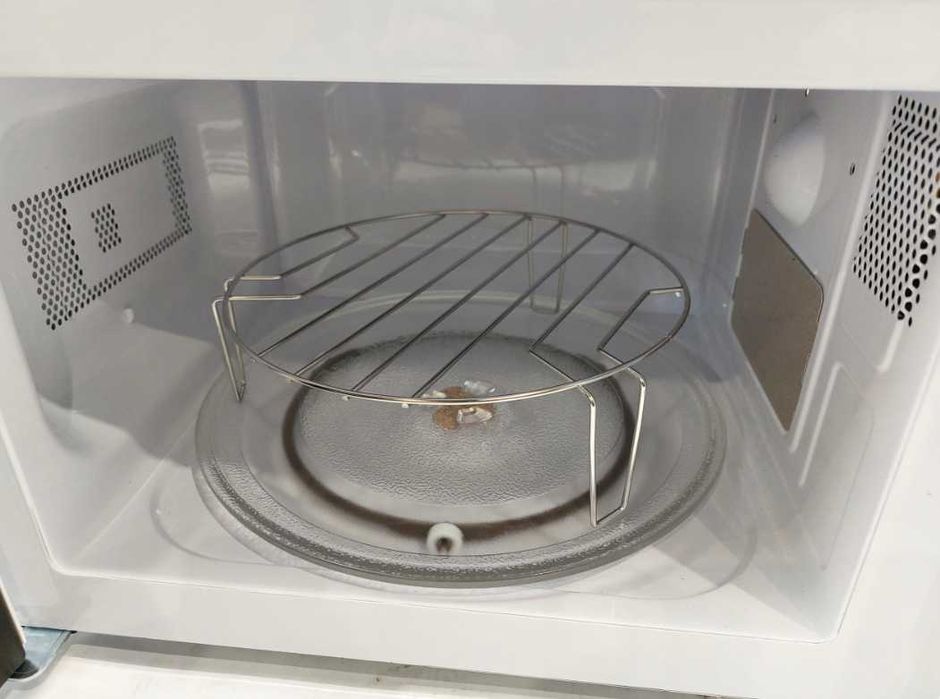 Nowa kuchenka Mikrofalowa Sencor SMW 4220WH 700W 20L Biała