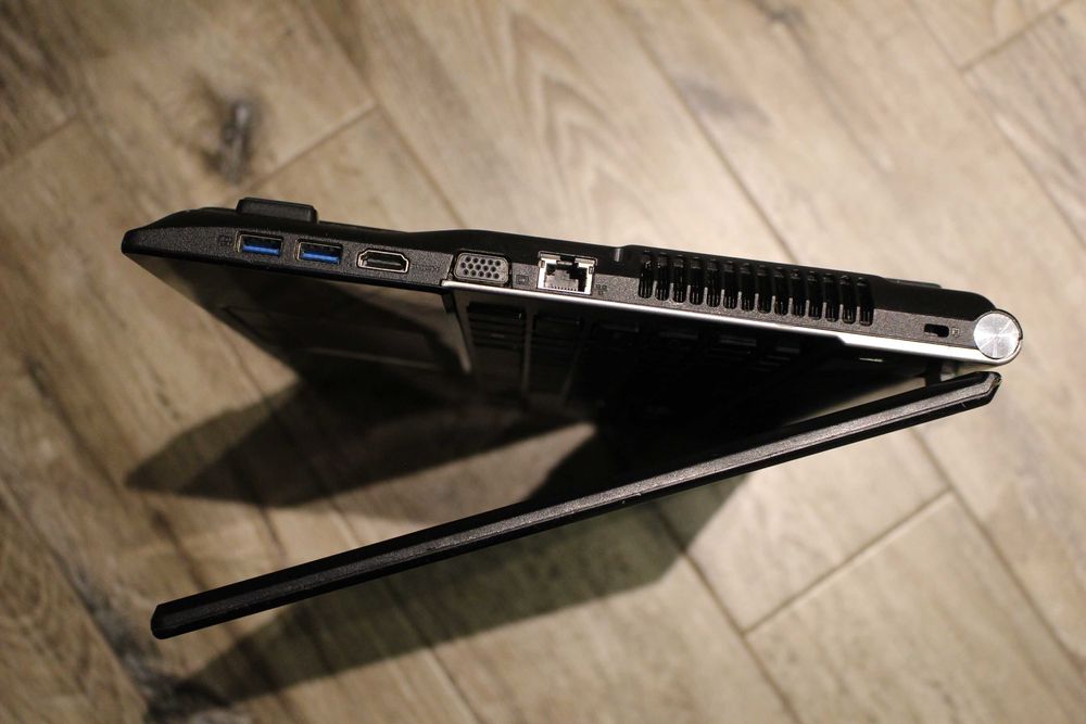 Laptop Acer V3-731 RAM 4GB 2 dyski SSD+HDD duży ekran 17,3"