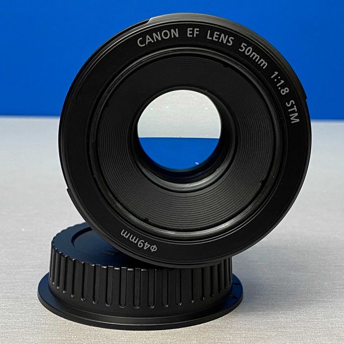 Canon EF 50mm f/1.8 STM