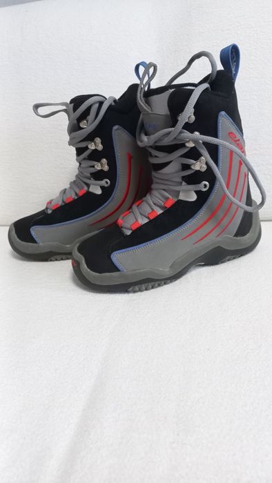 Buty snowboardowe Elany rozmiar 38