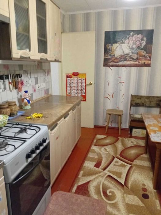 Продается 3-х комн. квартира 1 этаж 60 кв.м по ул. Демократическая