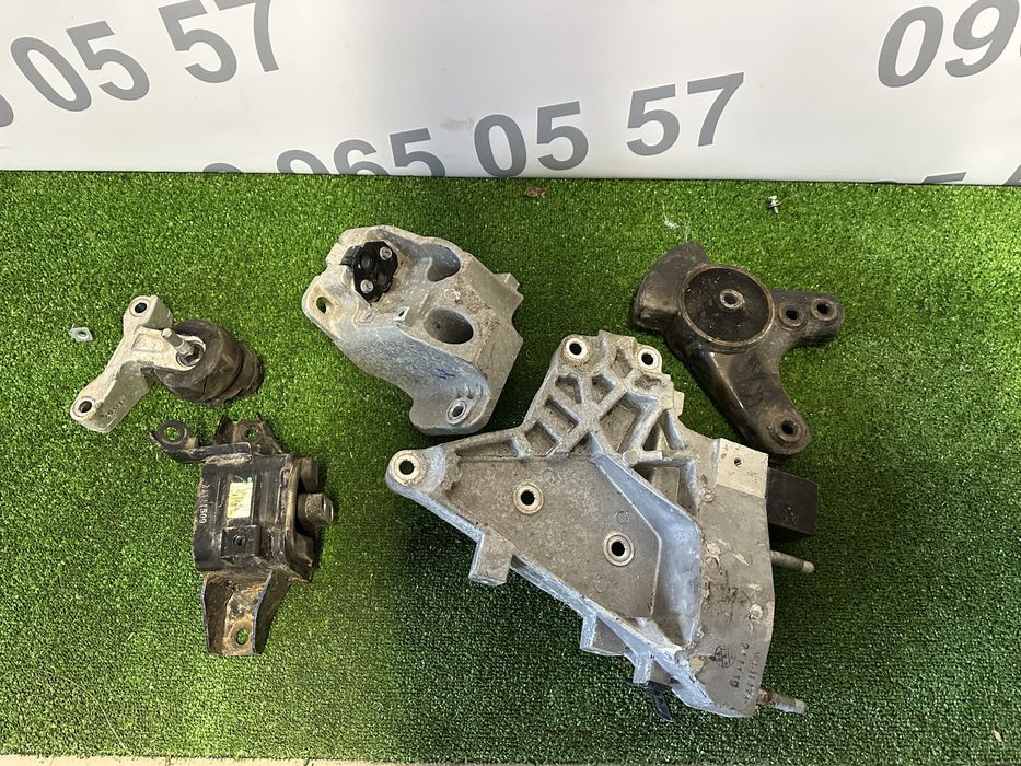 Hyundai kona ходова частина підрамник ричаги 2017-2023